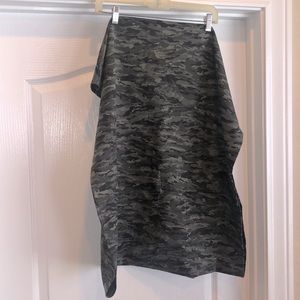 Lululemon Camo Scarf